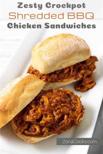 sándwiches picantes de pollo rallado "srcset =" https://cdn1.zonacooks.com/wp-content/uploads/2019/08/Zesty-Crockpot-Shredded-BBQ-Chicken-Sandwiches-Recipe-for-Two-8. jpg 600w, https://cdn1.zonacooks.com/wp-content/uploads/2019/08/Zesty-Crockpot-Shredded-BBQ-Chicken-Sandwiches-Recipe-for-Two-8-333x500.jpg 333w "tamaños = "(ancho máximo: 600 px) 100vw, 600 px