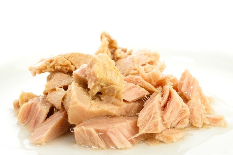 La bonite en conserve peut être idéale pour les salades