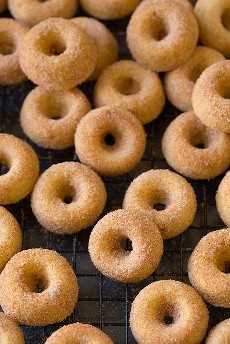 Mini Donuts de azúcar y canela al horno | Cocina con clase