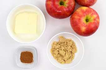 Ingredientes para las manzanas al horno en rodajas