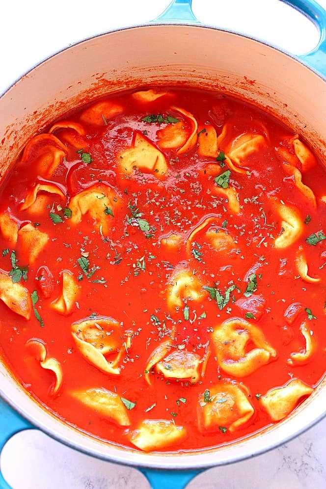 Receta de sopa de tortellini de tomate de 20 minutos 3 Receta de sopa de tortellini de tomate de 20 minutos
