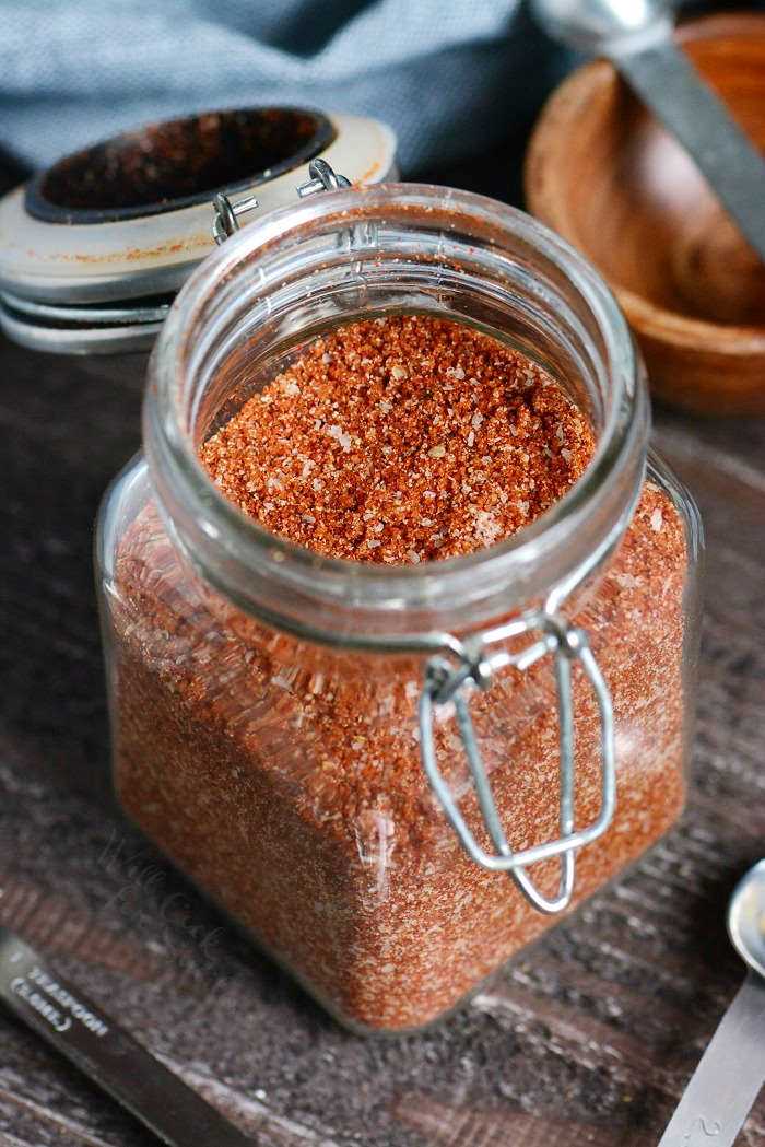 Dry Rub. This is a great recipe for Dry Rub for ribs, for chicken, brisket, chicken wings, and more. Use this dry rub on any meat that you’re grilling, smoking, or cooking in the oven. #meats #spices #dryrub #spicemix #grilling #bakedmeats