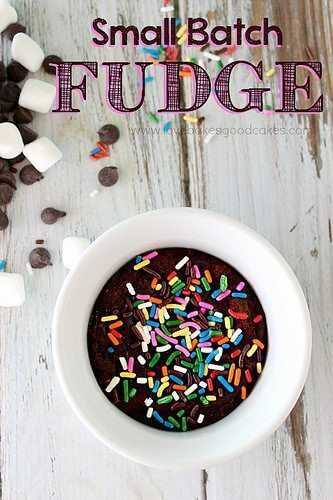 Small Batch Fudge #chocolate #microwave #easy #quick