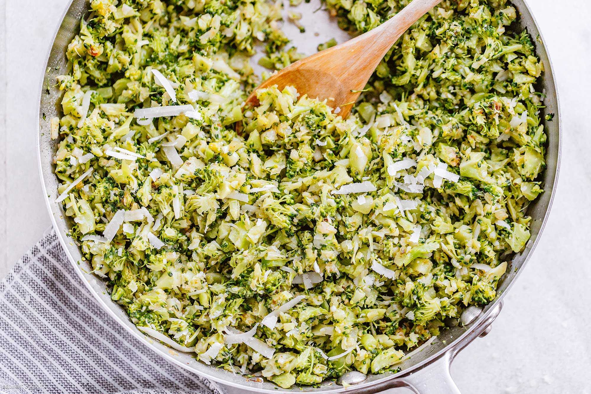 22 Healthy Broccoli Recipes Perfect for Any Diet