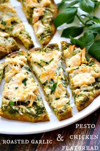 roasted garlic & pesto chicken flatbread - takes just minutes to throw together!