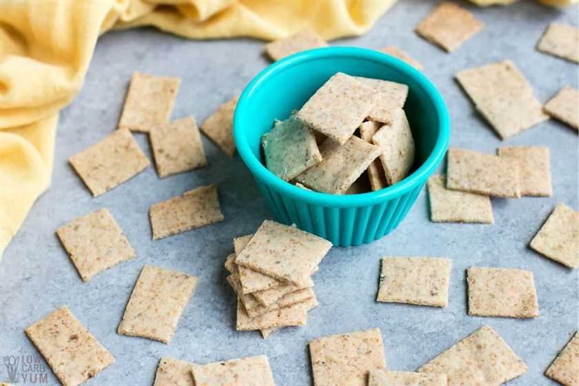 almond flour low carb keto crackers on board and cup