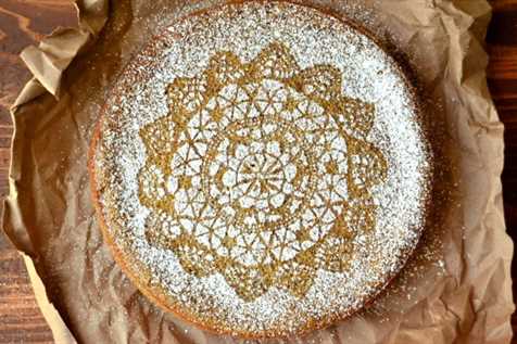 how to decorated a cake with a lace doily