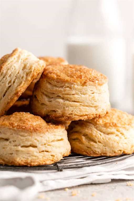 Accordian Biscuits Flaky Biscuits 8 277x416 - Flaky Biscuits (Accordion Biscuits)