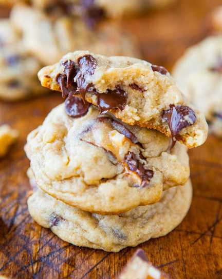 Soft and Chewy Snickers Cookies — Soft, moist, and tender in the interior with perfectly chewy edges! Calling all Snickers candy bar fans, these are for you! Save this recipe when you have extra candy on hand from Halloween or the holidays!