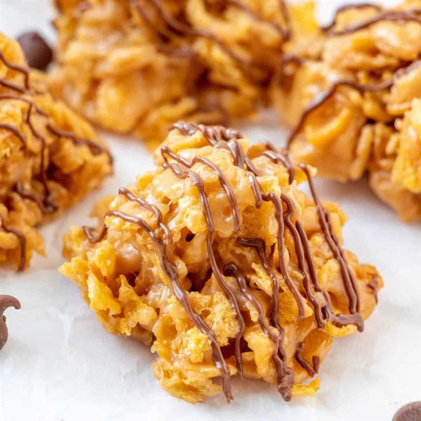 Close up of one Cornflake Cookie square image.