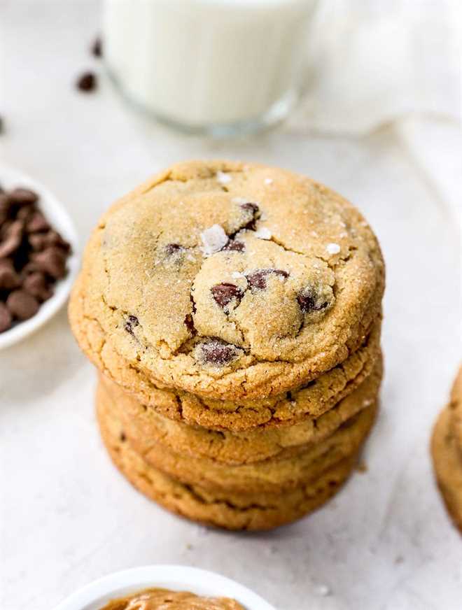 peanut butter chocolate chip cookies stack